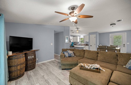 Chassahowitzka House | Waterfront home on Spring, Manatees, Boat Slip, Gulf access, scalloping.