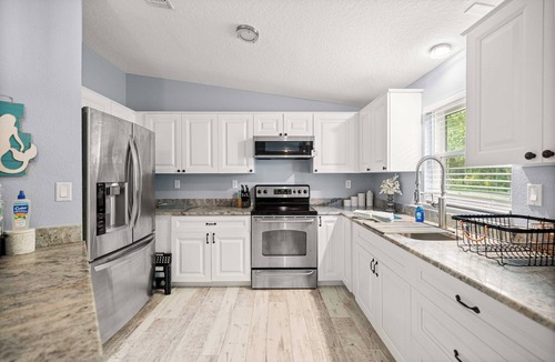 Chassahowitzka House | Waterfront home on Spring, Manatees, Boat Slip, Gulf access, scalloping.