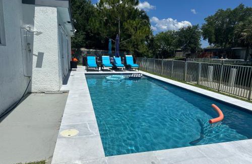 Fort Lauderdale House | Waterfront Oasis in Oakland Park Heated Pool & Family Fun
