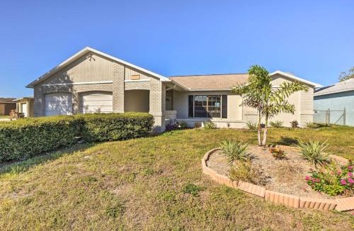 Regency Park House | Waterfront Retreat Pool Stunning Sunsets Fishing