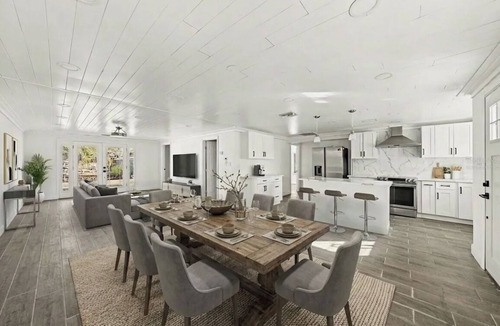 Town 'n' Country House | Waterfront Retreat w Kayaks Paddle boards Private Dock & Fire Pit Near Tampa Bay
