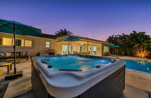 Palm Beach - West Palm Beach House | Waterfront Stunner! Heated Pool+Spa+Sauna+Firepit+ Playground!