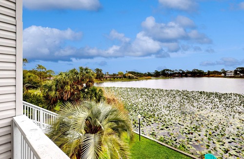 El Centro Beach House | Waterfront Townhome w/Shared Pool, Central AC, Free WiFi - Snowbird-Friendly