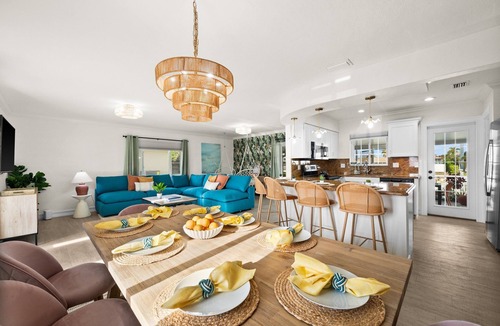 Marco Island Villa | Waterfront Villa with Pool, Dock, Hot Tub & Gulf Access
