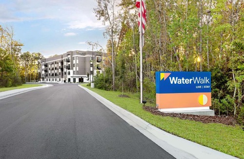 Secret Cove Hotel | WaterWalk Extended Stay by Wyndham Jacksonville Deerwood Pk