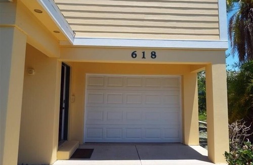 Whitney Beach House | Weekly/Monthly Rental - Spacious Condo IN Longboat Key Resort Close TO Pool, Tennis And Beach!