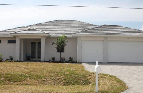 Fort Myers Villa | Weiss Comfortable holiday residence