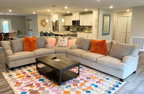 Dunnellon House | Welcome to Let's Flamingle, located directly on Blue Cove just off of Rainbow River