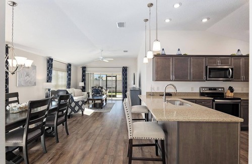 The Villages House | Welcome to Orange Jasmine, your Villages Retreat!