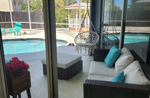 Countryway House | Welcome to Tampa Bay, beautiful private home with 4 bedrooms and a pool