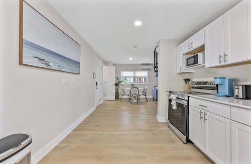 Parsuns To Cocoa Beach Apartment | Welcome to The Drift – Your Laid-Back Beach Escape in Cocoa Beach! #6