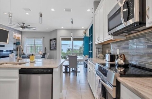 Cape Haze House | Welcome to The Landings at Coral Creek.