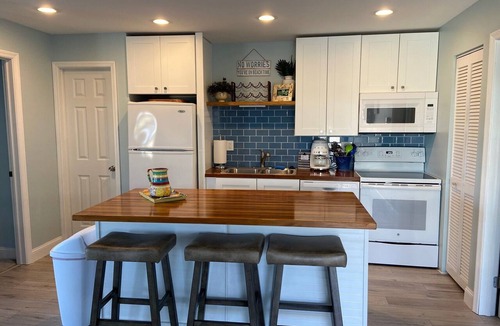 East Naples Condo | Welcome to The Salty Palm 30 day minimum stay
