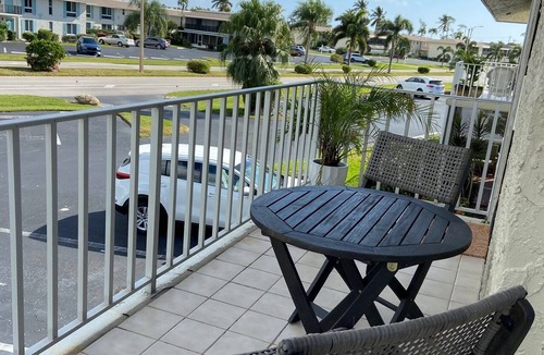 East Naples Condo | Welcome to The Salty Palm 30 day minimum stay