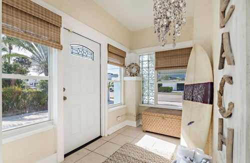 Flamingo Parks House | West Palm Beach 2 Bedroom Getaway