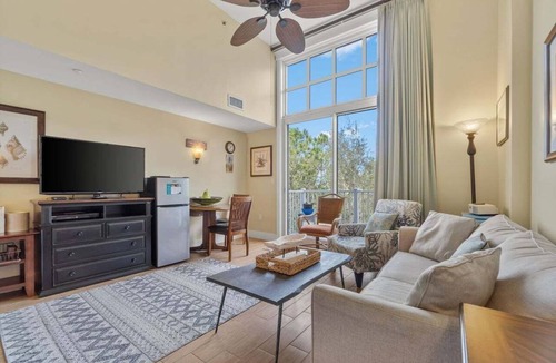 Baytowne Wharf Condo | Whispering Palms 3501-Retreat-Sleeps 4