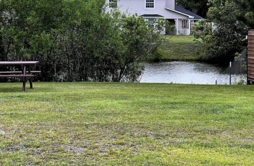 Kingsland House | Whole house Lakevw quiet NBHD near base.