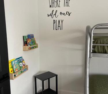 Temple Crest Apartment | Wick Place
