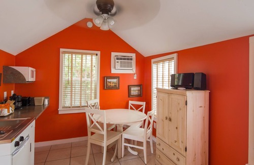 Downtown House | Wicker Guesthouse