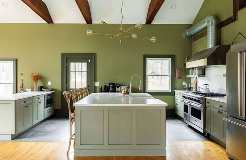 Clinton Corners House | Willow Brook - Historic Farmhouse with Fun Playroom