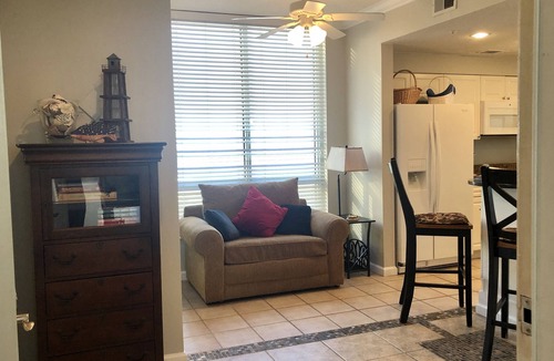 Navarre Beach Condo | Wilson's Beach Dream: Gulf Front 5 Star 3BR 3Bath with Beach Service