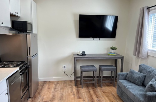 West End Apartment | Winney Hill Studios #4 of 8 - Full Renovation, 1 mile to ASV