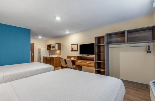 Southside Hotel | WoodSpring Suites Jacksonville - South