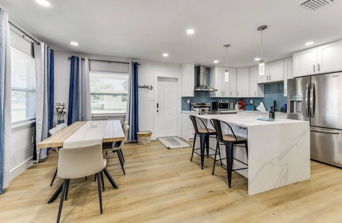 Palmetto House | Work & Play in Palmetto! Pet-Friendly Home w/Yard