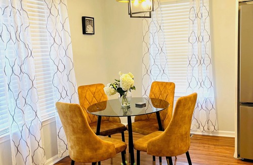 Ampere Condo | World Cup HQ 3 BDR Condo 11 Miles to NYC Free Parking in East Orange