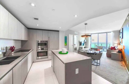 Hollywood South Central Beach Condo | World Cup Stadium nearby | Resort 2BR | Sea Views