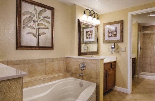 Lake Buena Vista Resort | Wyndham Bonnet Creek - Inside Disney Gates, 5 Pools -25% Deposit