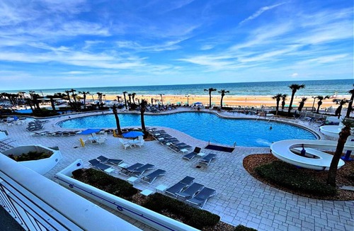 Daytona Beach Apartment | Wyndham Ocean Walk Resort Oceanfront by the Sea 3BR 4111