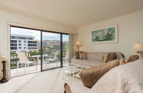 Marco Island Villa | You’ll LOVE…location, waterfront, stroll to beach. Excellent views