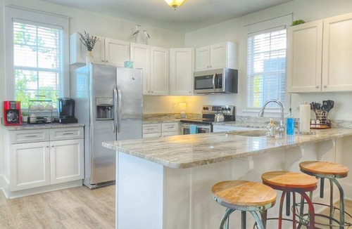 Port St. Joe Cottage | Your Labor Day Beach Weekend Starts Here