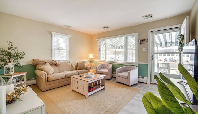 1 Block to Brigantine Beach: Breezy Home w/Patio!