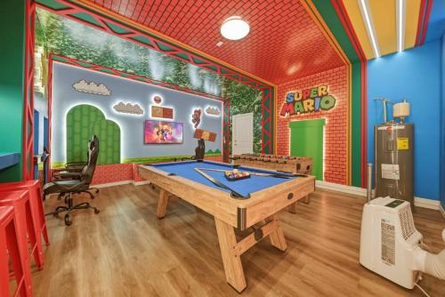 10 Bedrooms home W Pool At Windsor Cay