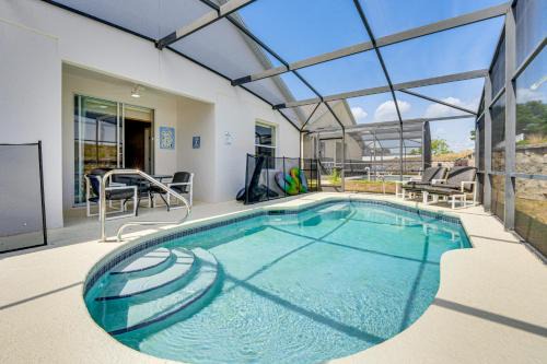 11 Mi to Disney: Home w/Pool in Davenport!