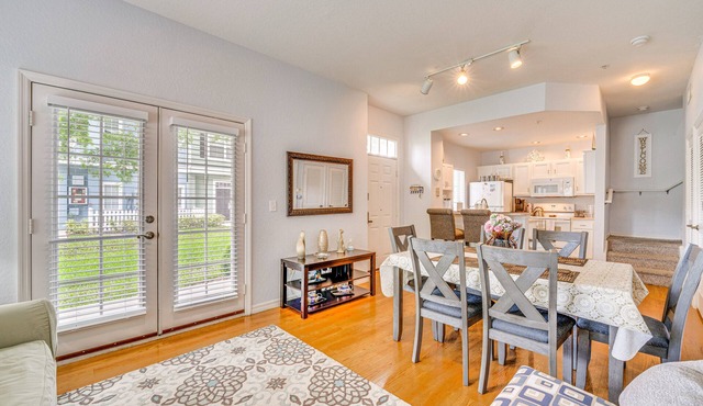 11 Mi to Disney: Venetian Bay Villages Townhome!