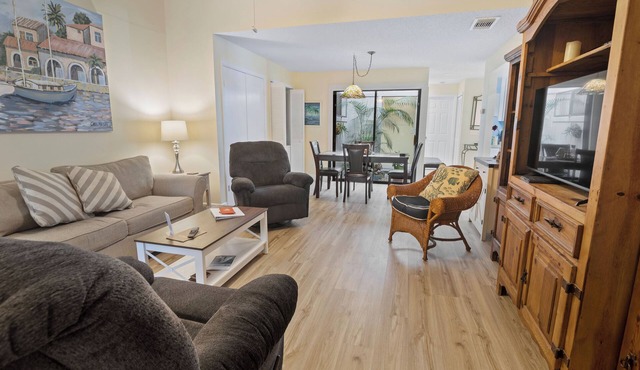 2 Bdrm 2 Bath Sea Woods Villa-Unit 4406