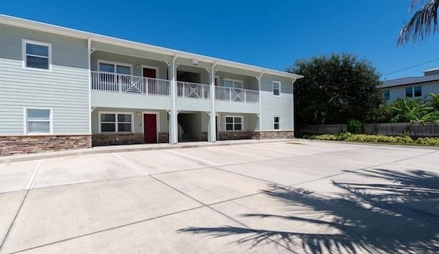 2 Bedroom 816454 by Houzlet