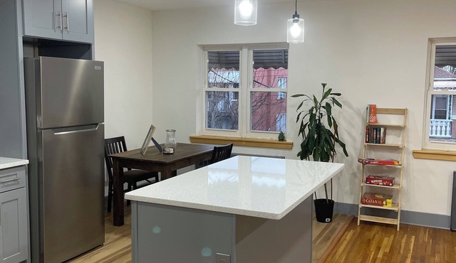 2-bedroom apartment in cool Bronx with refreshing AC