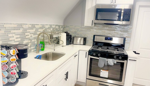 2 Bedrooms Apartment 15 Min Away from EWR Airport, Cape Liberty