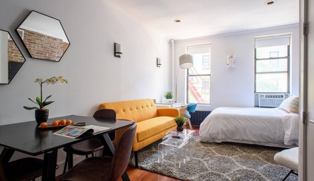 24-10 Studio in Prime Gramercy WD in Unit