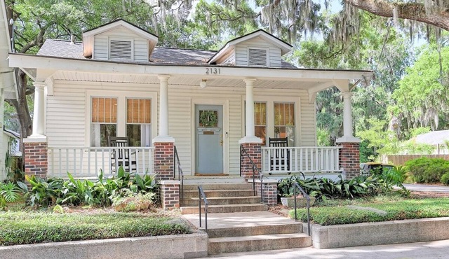 2bd/1ba Craftsman Home * Renovated * 30 days +