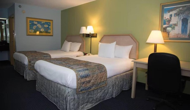 3 Affordable Rooms | Near Wild Willy's Adventure Zone | Free On-site Parking