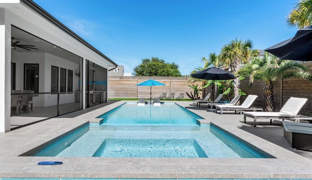 30A Happy by the Sea | Private Heated Pool & Spa, Golf Cart, Near Beach