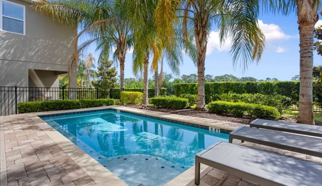 361-8-pc-perfect Villa With Private Pool