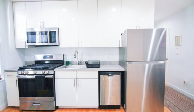 ✪3BR 4BEDS✪ 3mins➜Trains ✪ Long Stays Discounts