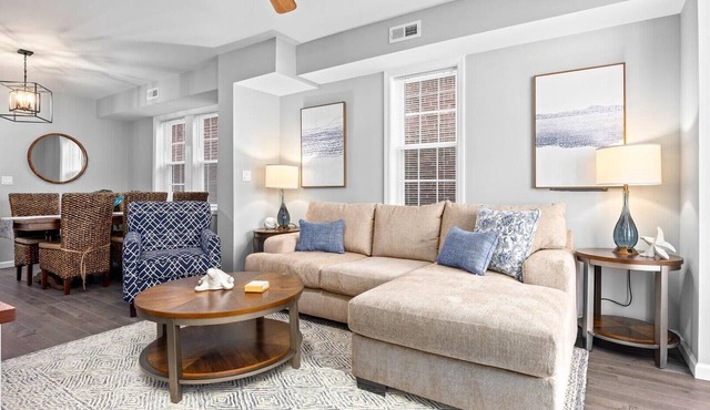 3br Newly Renovated Beach House Sleeps 10