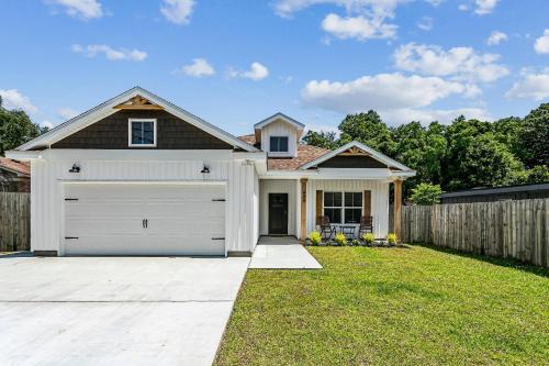 406 Hancock Ln